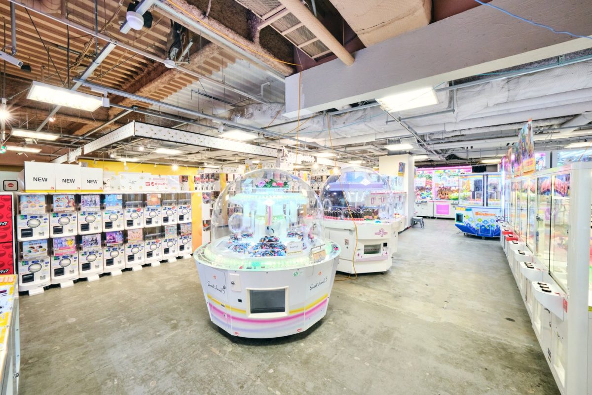 万代パビリオンゲームコーナー 店内